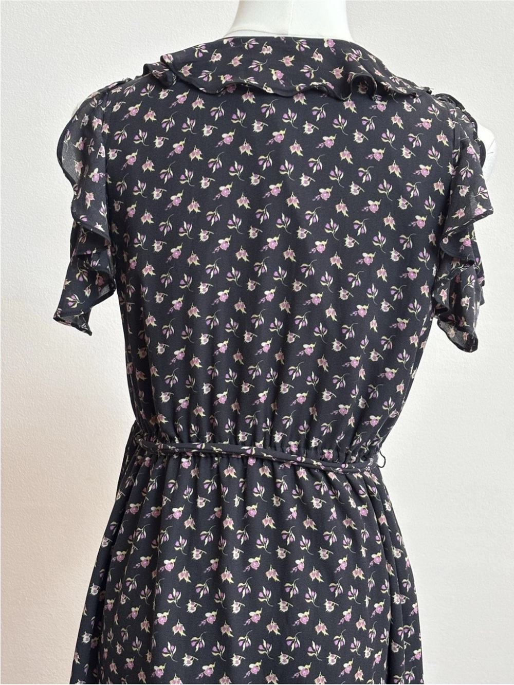 LOFT Petite Black Floral Wrap Midi Dress Autumn Wedding Guest Ruffle SP - Picture 5 of 8
